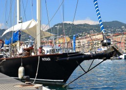 Le Patriac’ h à quai dans le port de Nice