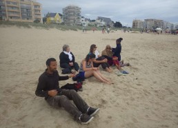 Petite détente sur la plage en fin de journée