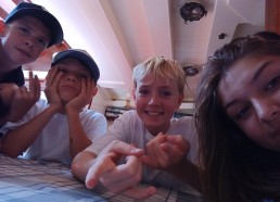 Selfie Lucas, Emiliano, Mathieu et Ilina