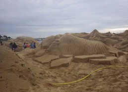 Sculpture sur sable