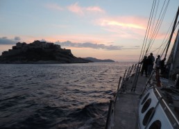 Coucher de soleil sur la citadelle de Calvi