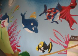 Concours dessin : Mon plus beau poisson - Fresque dans le service peinte par les enfants - Centre Hospitalier Yves Le Fol Saint-Brieuc