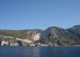 Vue des îles éoliennes…