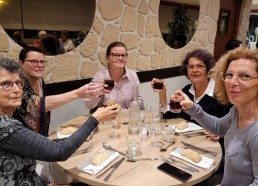 Les parents des matelots au dîner