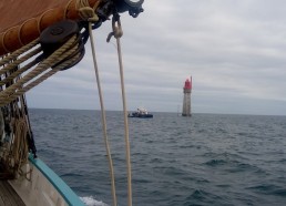 On croise Phare et Balise