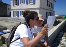 Emilie fois 2 en observation des sternes naines et des gravelots