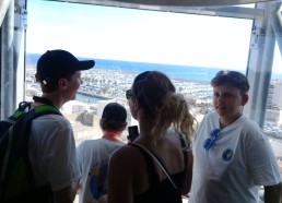 Ça monte ça monte, dans l’ascenseur du phare de méditerranée