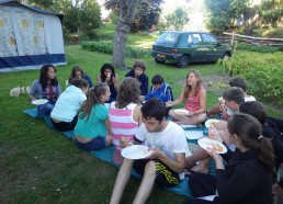 Repas entre pêcheurs de lançons