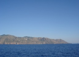 Vue des îles éoliennes…