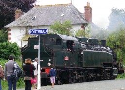 Arrivée en gare de Pontrieux