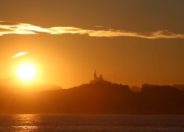 Lever de soleil sur Notre dame de la garde