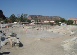 Les bains de boue de l’île de Vulcano