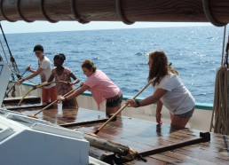 Balayer, astiquer, bateau toujours pimpant !