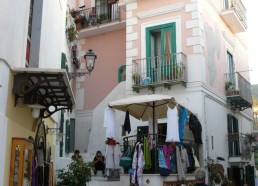 Le petit port de Ponza