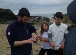 Luc avec le plus gros crabe du concours