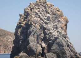Les restes de la cheminée d’un volcan… 