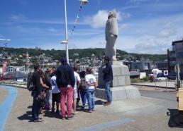 Les matelots à la découverte de la vie des marins