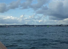 Les matelots arrivent enfin après toute une journée de navigation à Concarneau