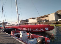 Bateau de course : initiative cœur de Samantha Davies