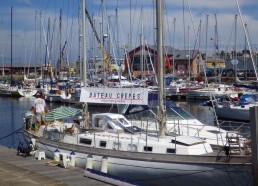 Le bateau crêpes qui a fait la livraison à notre bord...