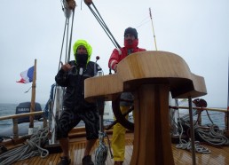 Florent et Laurent nos barreurs sous la pluie