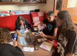 Séance aquarelle pendant la navigation vers l’île d’Aix