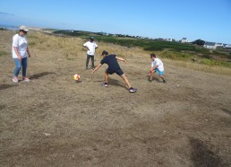 Tentative de Gatien d’intercepter le ballon