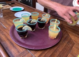 Apéritifs préparés par Greg pour les matelots