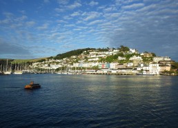 Dartmouth, autre rive