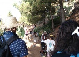 Les matelots découvrent le chemin côtier d’Ustica