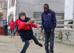 Steven et Mick à la pétanque