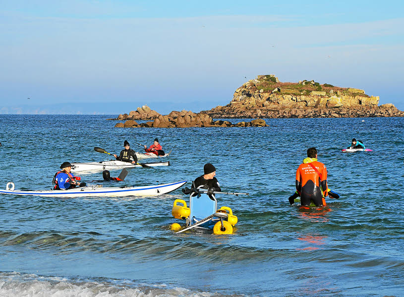 la nage en mer en baie de douarnenez le telegramme