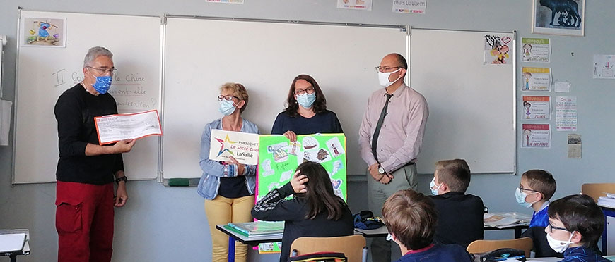 Remise d'un don et d'énigmes au Collège Le Sacré Cœur de Pornichet