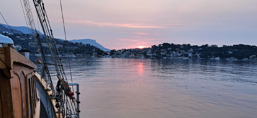 Villefranche-sur-Mer : baignade, loup-garou et cap sur l’Italie