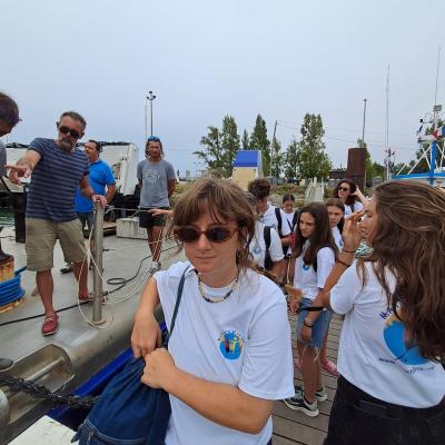 En descendant de bord du bateau de l’association Phares et Balises.
