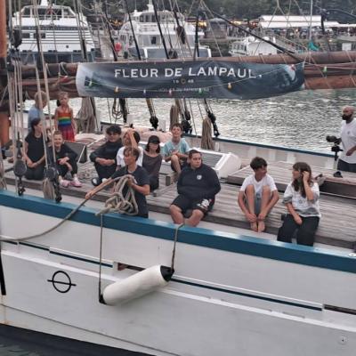 Notre arrivée au port de La Rochelle sous les yeux des Rochelais 