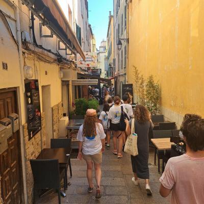 Présentation historique d'Ajaccio et jeu de piste dans la ville, accompagnés de Marie-Sabine