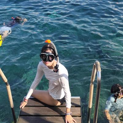 Snorkeling devant STARESO, un vrai aquarium naturel.