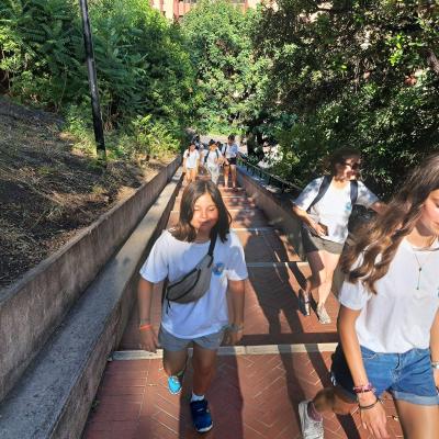 On grimpe au rocher de Monaco 