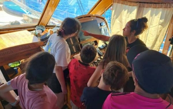 Direction la Corse : nature, musique et quarts de nuit